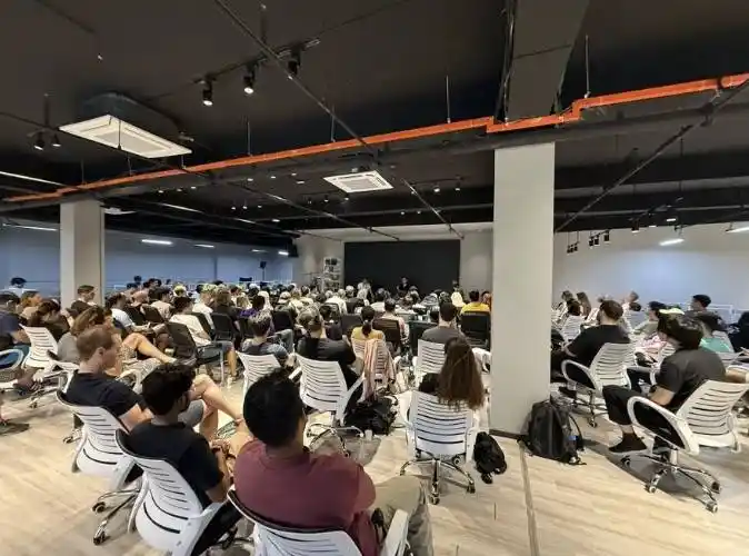 VitalikBalaji十大预测：加密AI未来秩序深度解读
