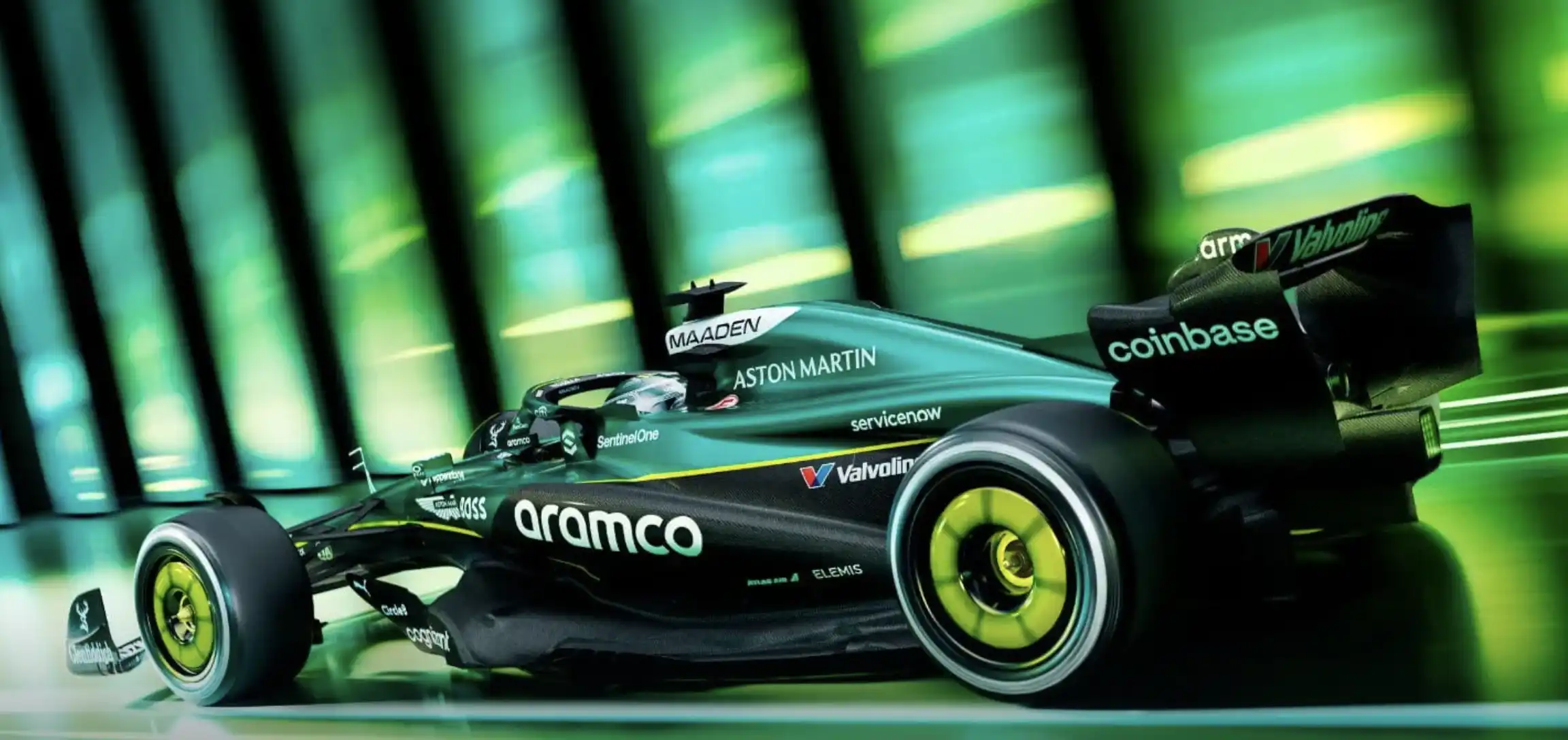 布拉德皮特F1电影票房破亿 币圈赞助商F1合作盘点
