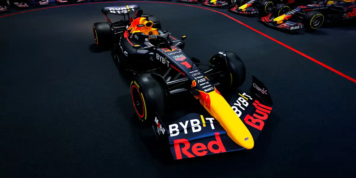布拉德皮特F1电影票房破亿 币圈赞助商F1合作盘点